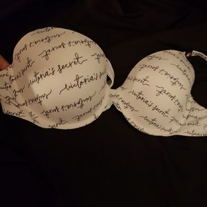 Vs bra NWT 38C